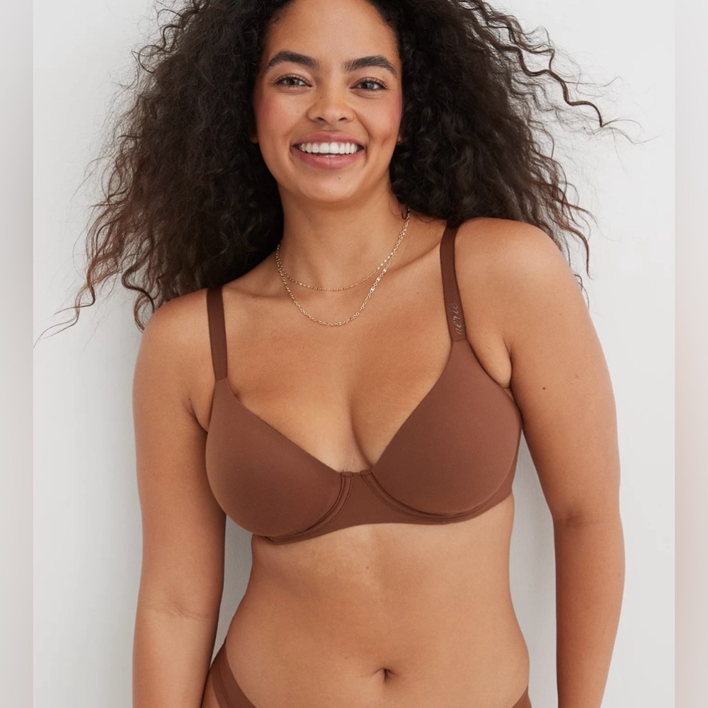 SMOOTHEZ Full Coverage Lightly Lined Bra - Picture 1 of 3
